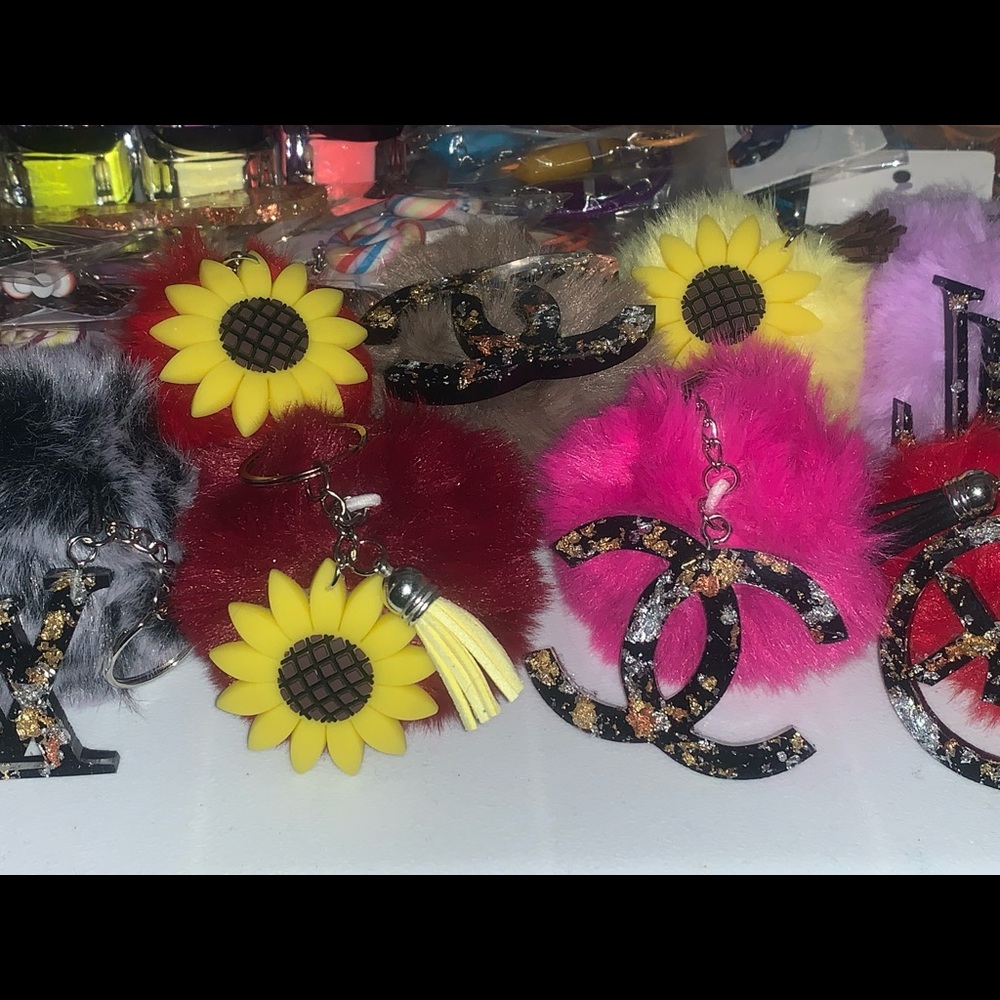 Pom Pom keychains